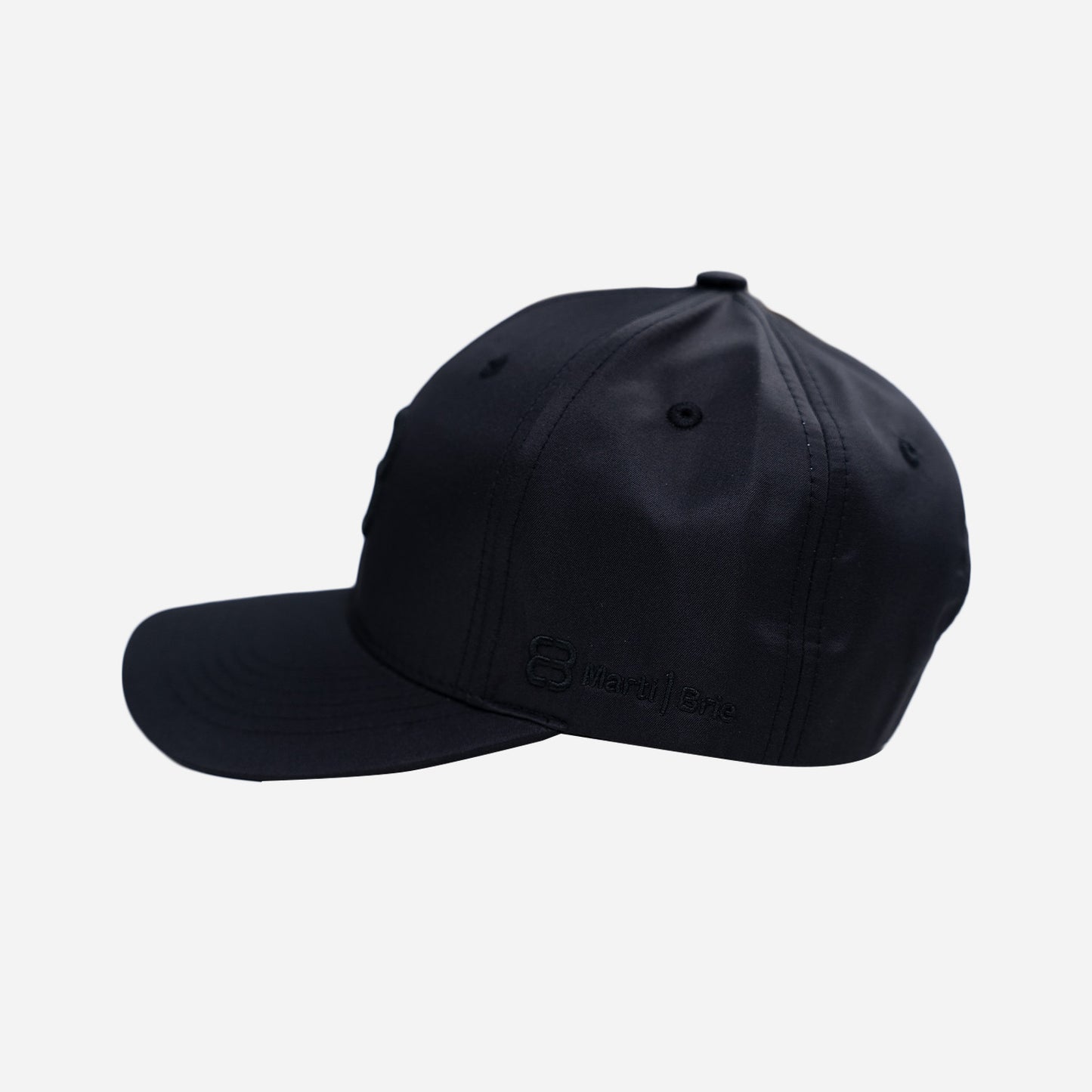 Black Marti and Brie Cap